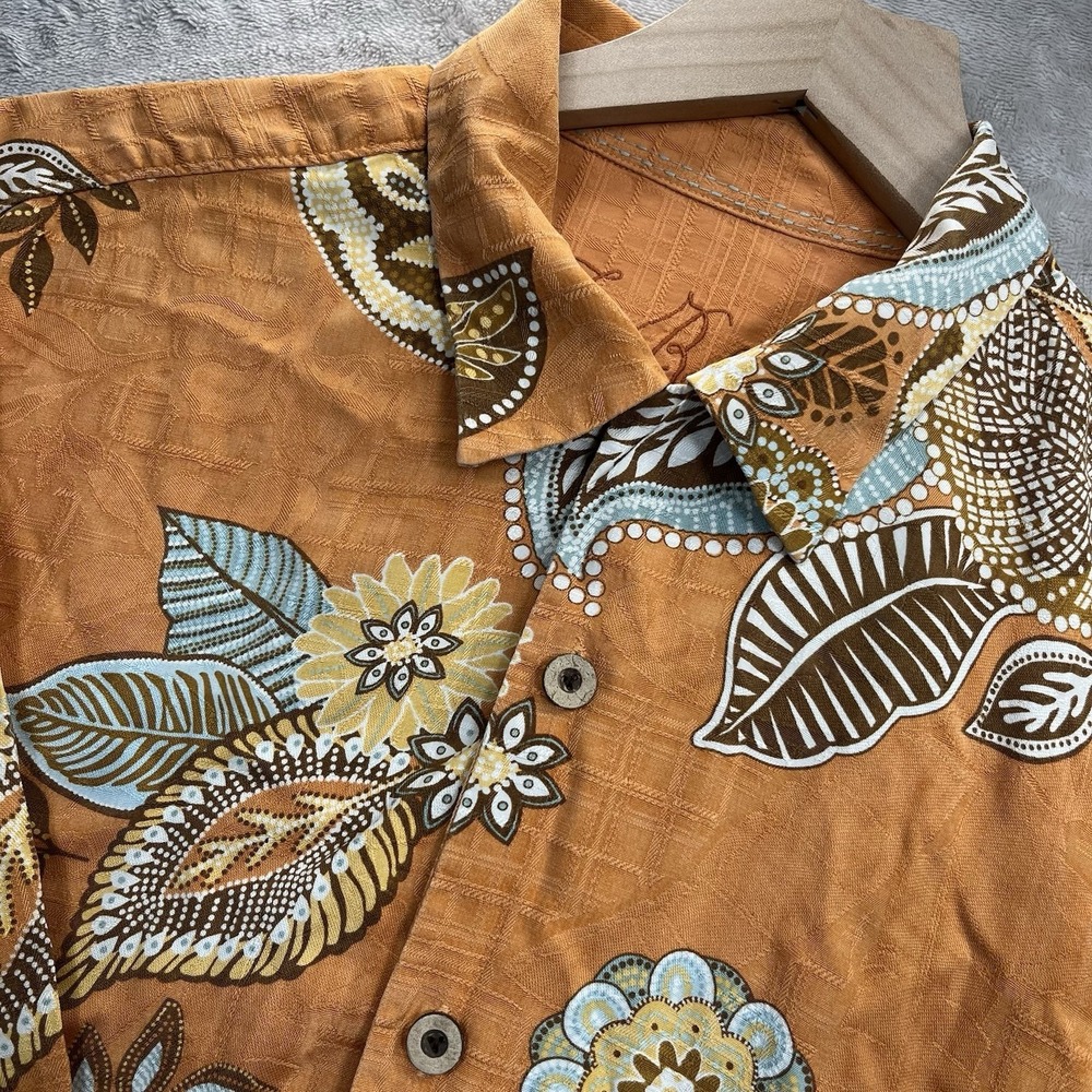 TOMMY BAHAMA Shirt 100% Silk M Orange Paisley Print Floral Hawaiian Camp